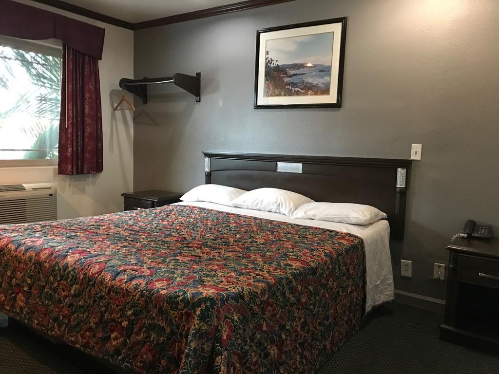 لوس أنجلوس Starlight Inn Canoga Park المظهر الخارجي الصورة